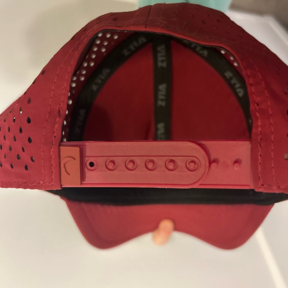 Zyia Active Vortex Snapback Maroon Hat - image 6